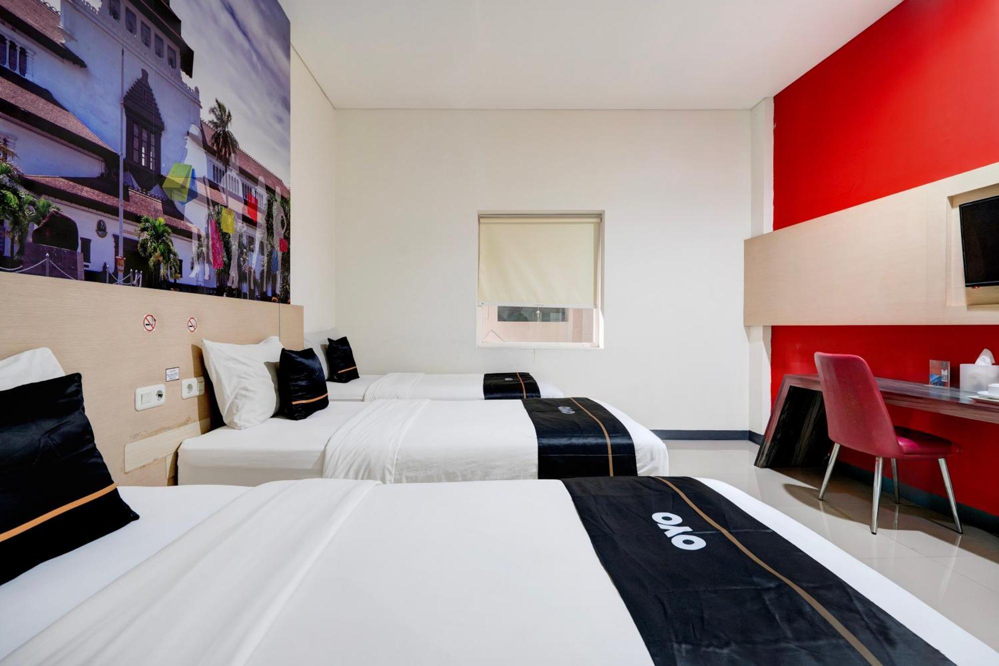 בנדונג Townhouse Oak Cihampelas Near Ciwalk Formerly Promenade Hotel מראה חיצוני תמונה